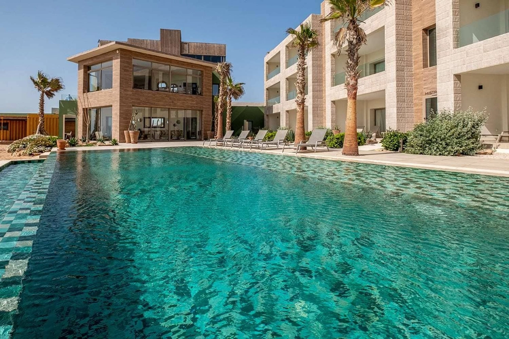 Swimming pool