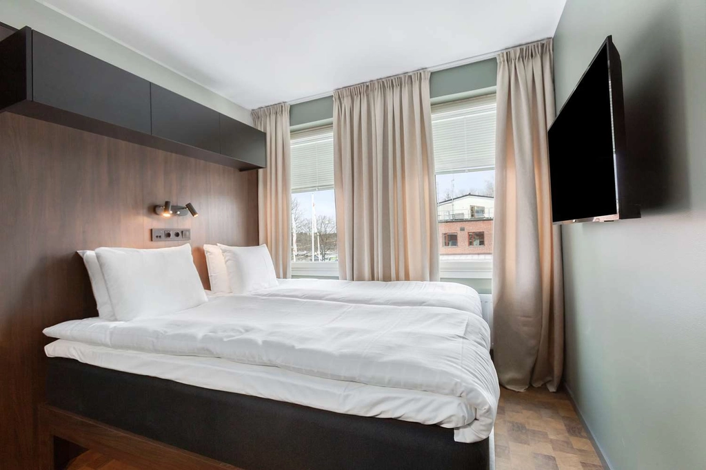 Room with window