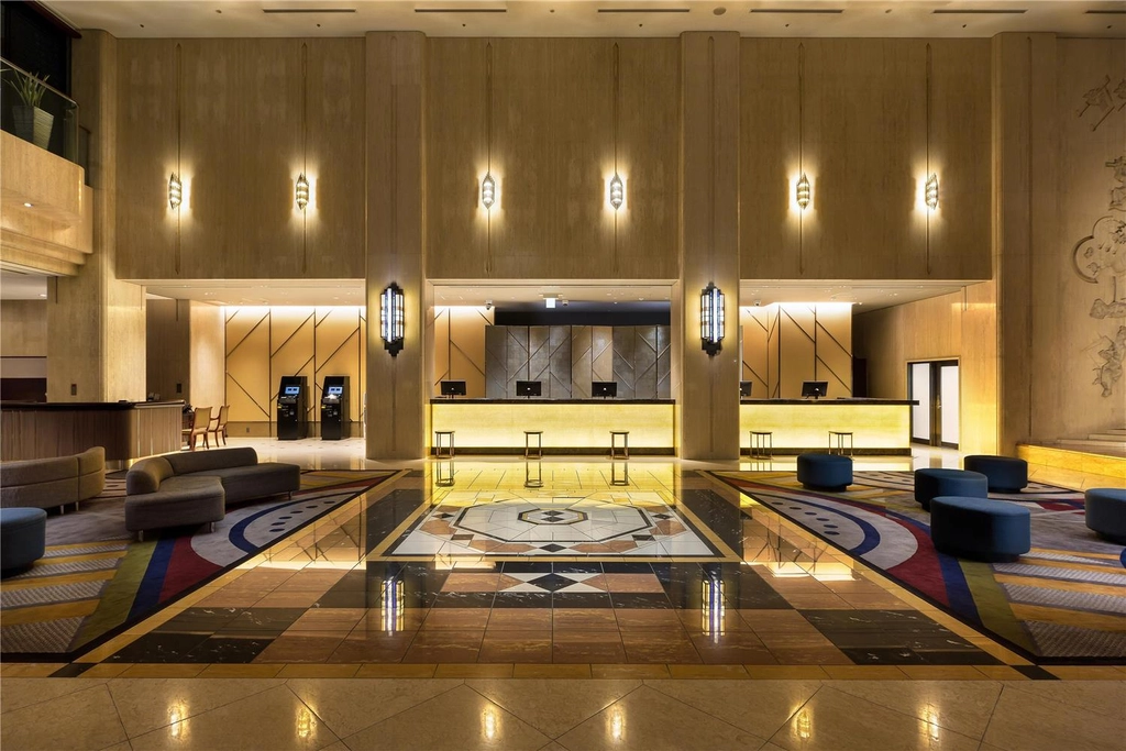 Reception counter