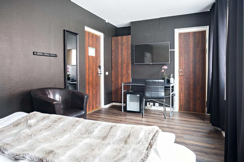 Queen standard Sure Hotel by BW lgen