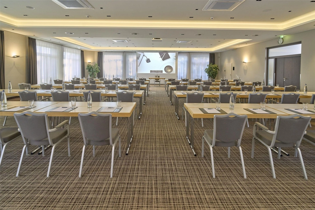conference room Schumacher