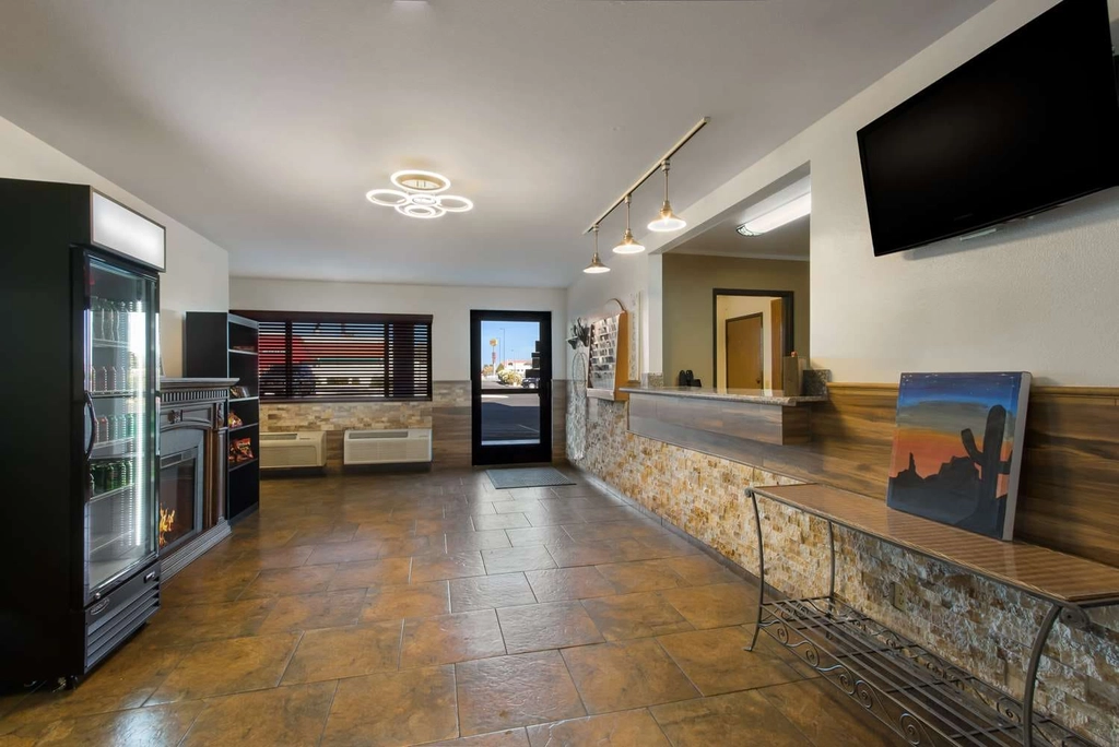 BW CampVerde VA Lobby