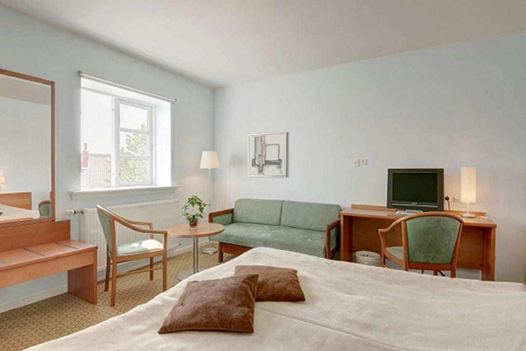 Superior Room with Sofabed