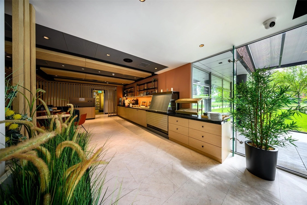 Executive Residency by Best Western Amsterdam Airport