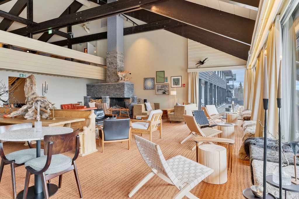 Lounge area