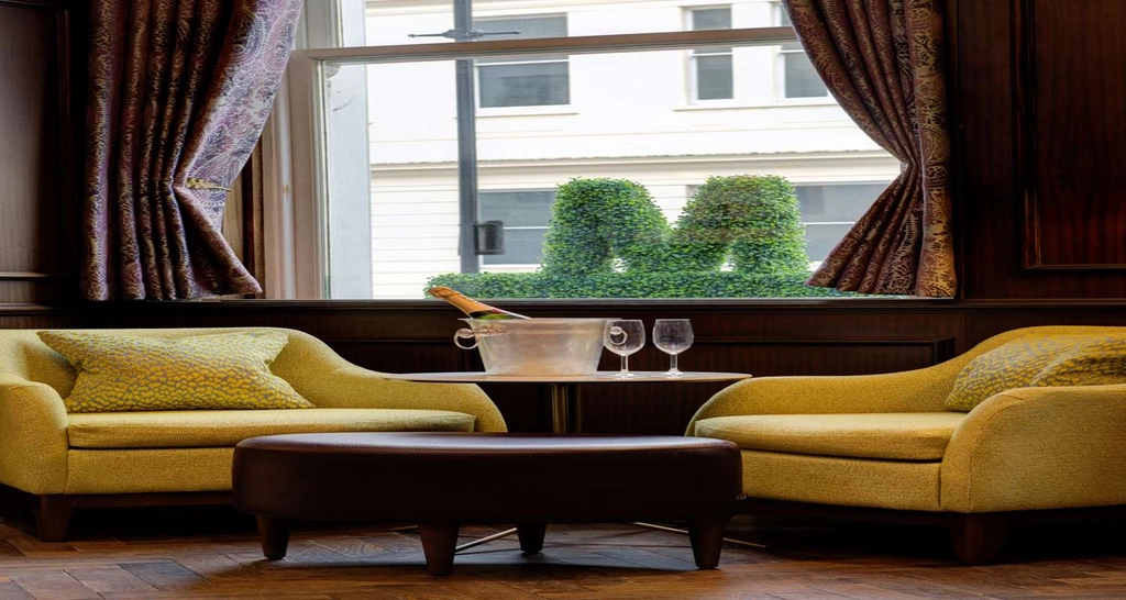mornington hotel dining OP