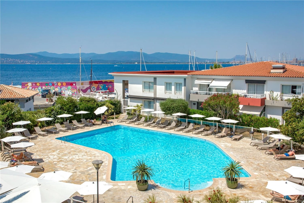 Piscine vue du Toit