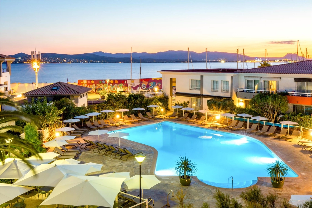 Piscine vue du Toit