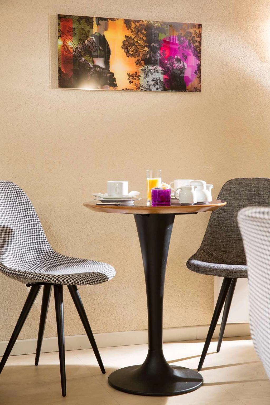 Breakfast Room