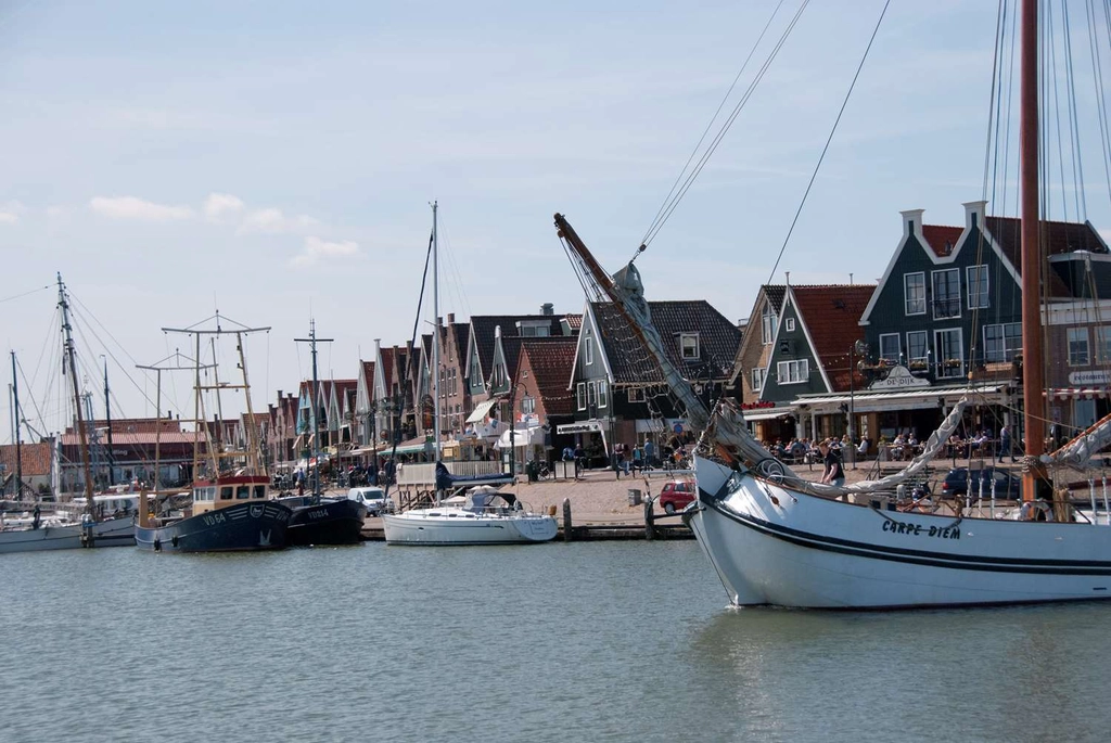 Dock harbor