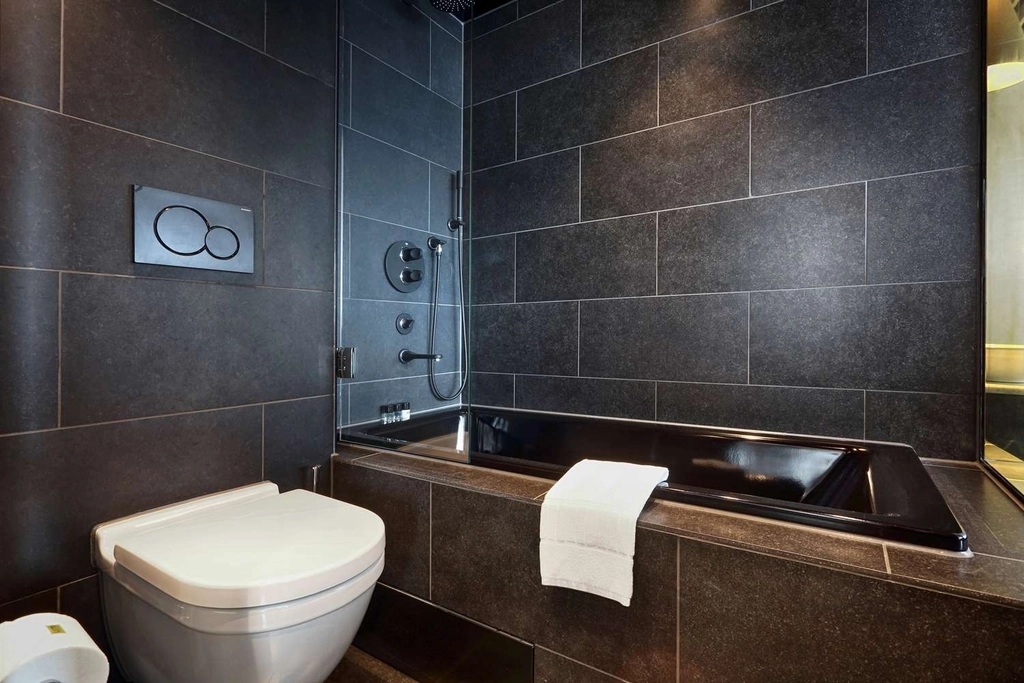 Superior family Superior bathroom U amp Me Hotel