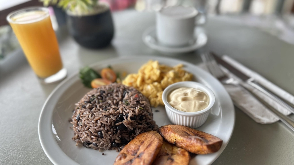 Wake up to true Costa Rican flavor