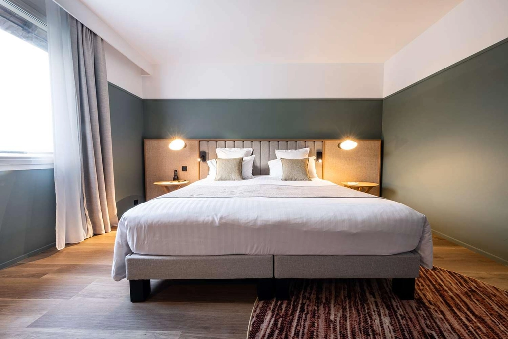 BEST WESTERN SAULX LES CHARTREUX