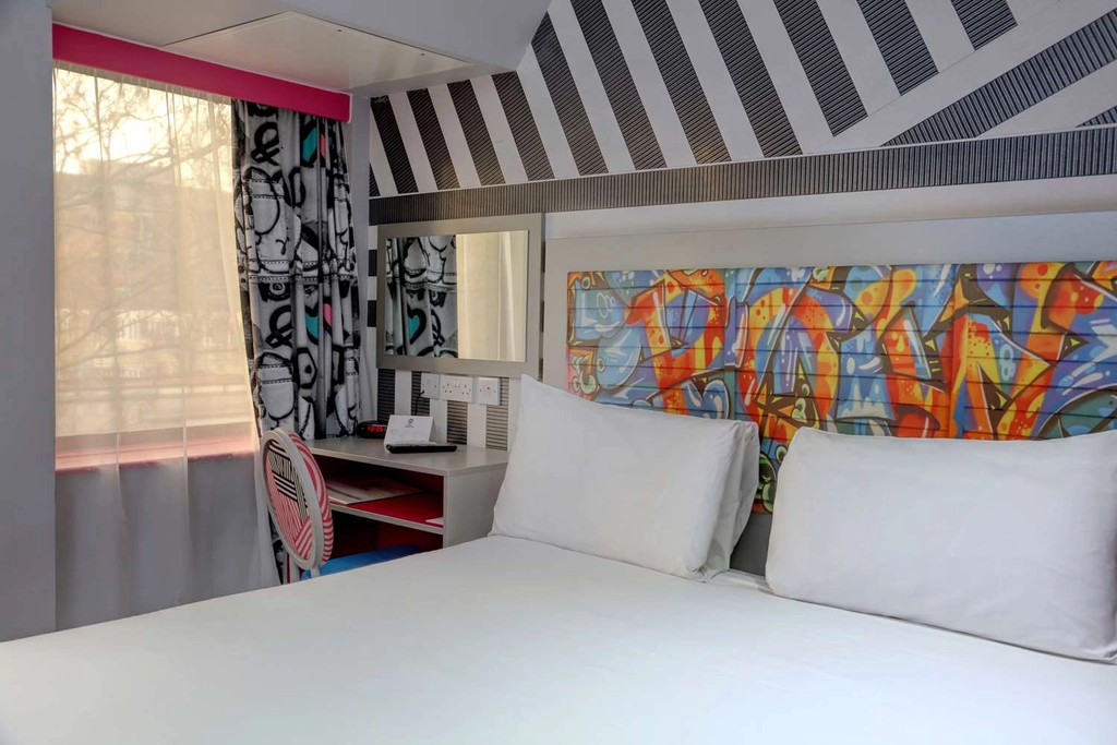 london peckham bedroom