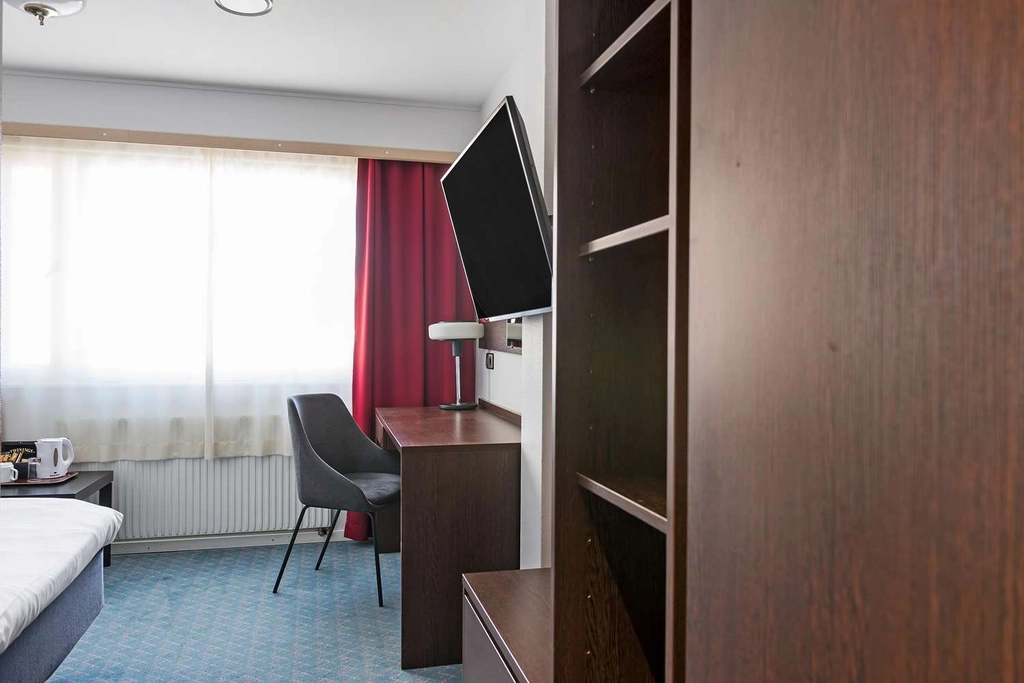 Queen BW Malmia Hotel