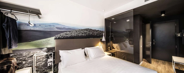 Superior Guest Room