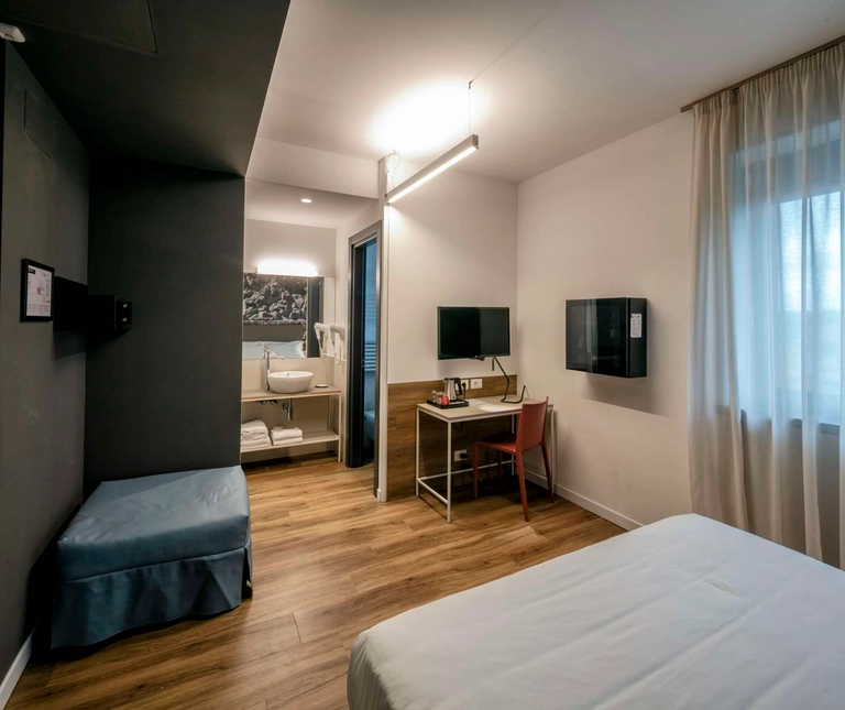 Standard Guest Room