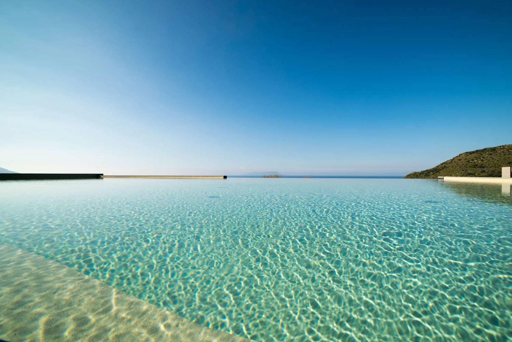 Panoramic Swimming Pool