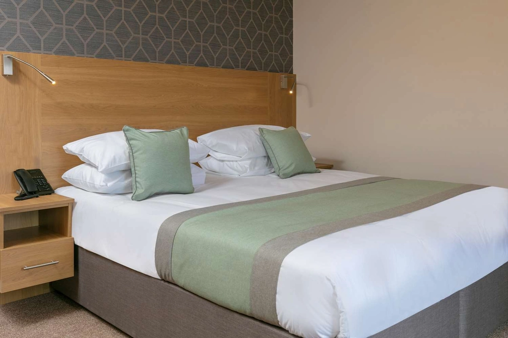 Standard: Double Room