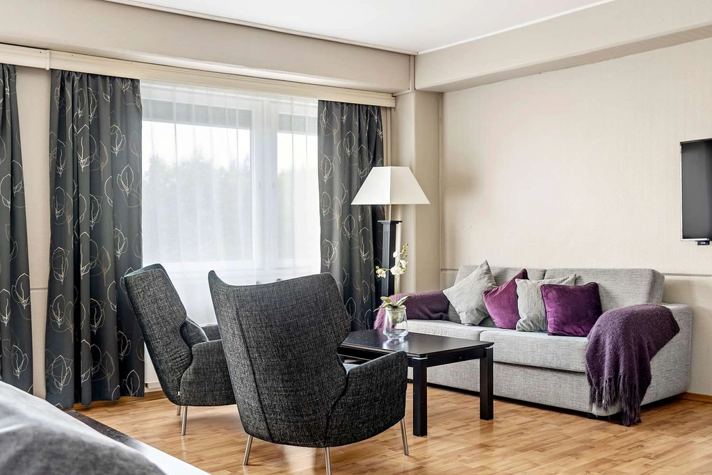 Best Western Leto Arena Suite sofabed