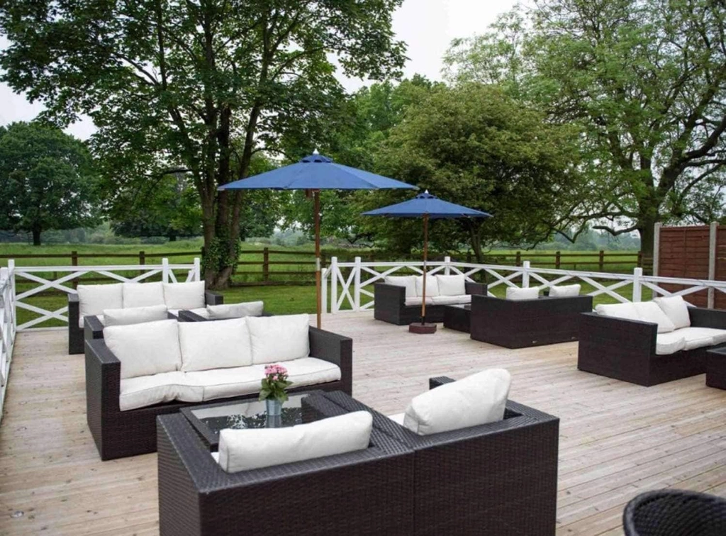 Outdoor Seating Area