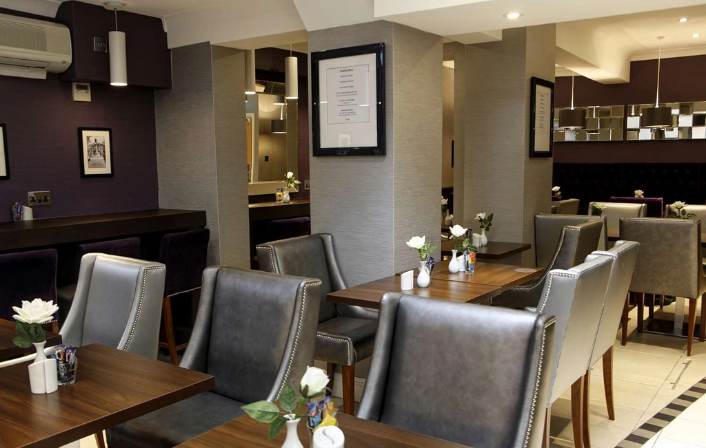 victoria palace dining