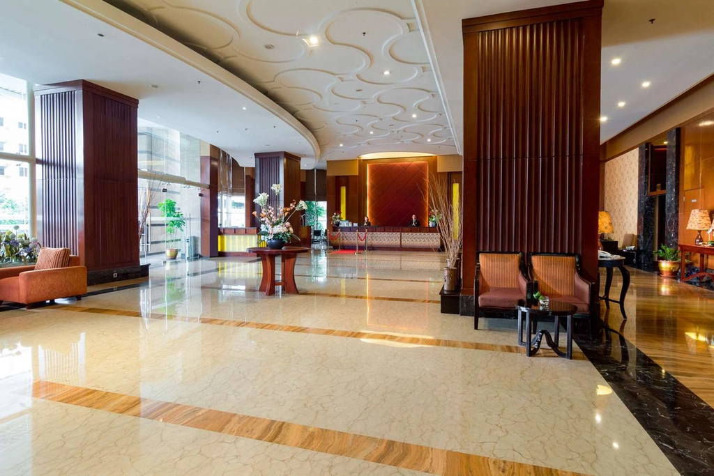 BWPremier Hotel Exterior