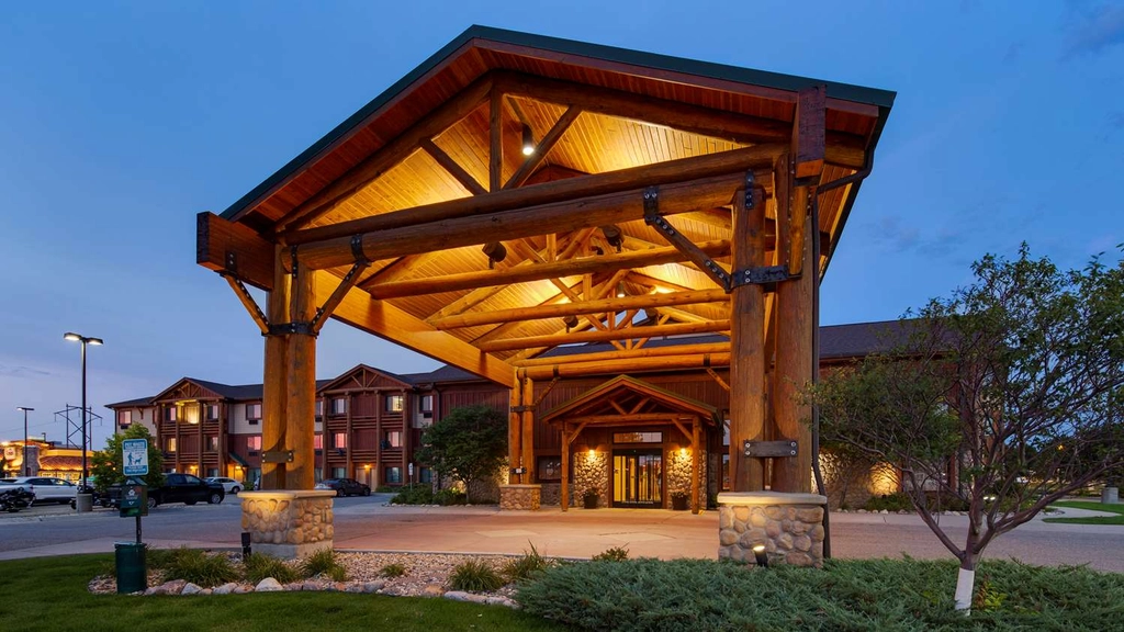 We offer easy access to Fargo's most exciting events and ttractions.