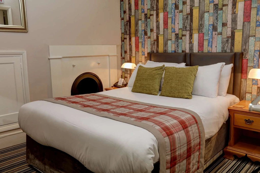 Standard Rm with One Double Bed