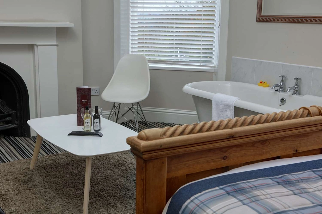 the judds folly hotel bedrooms