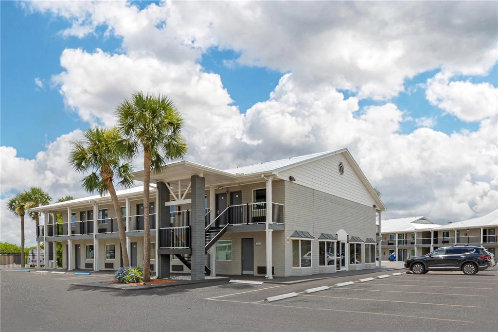 BW Titusville FL Exterior