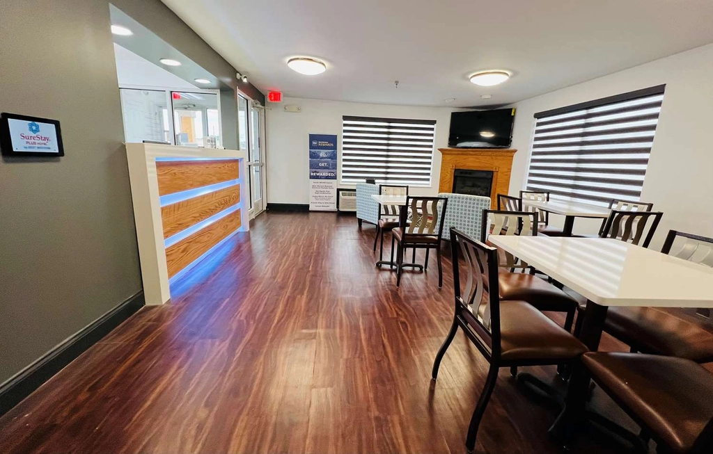 Lobby and business center