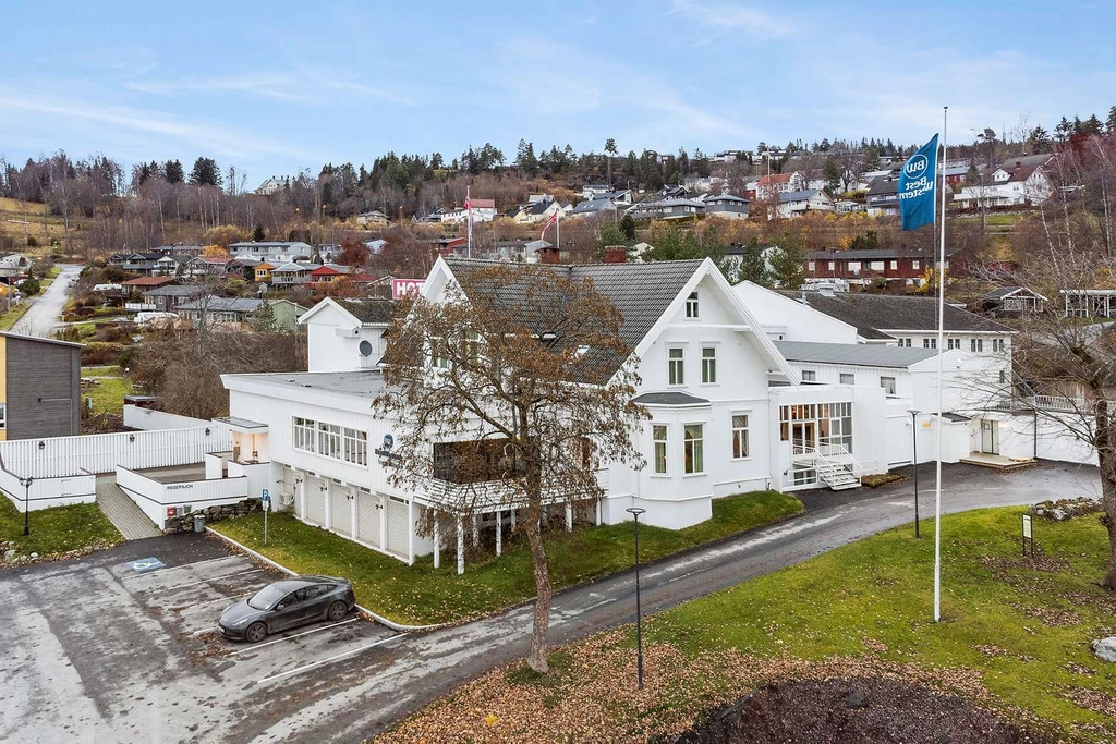 Tingvold park facade