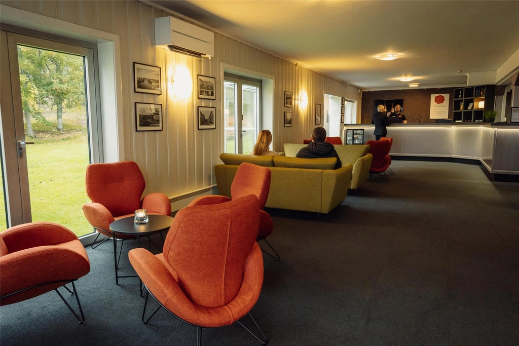 lobby