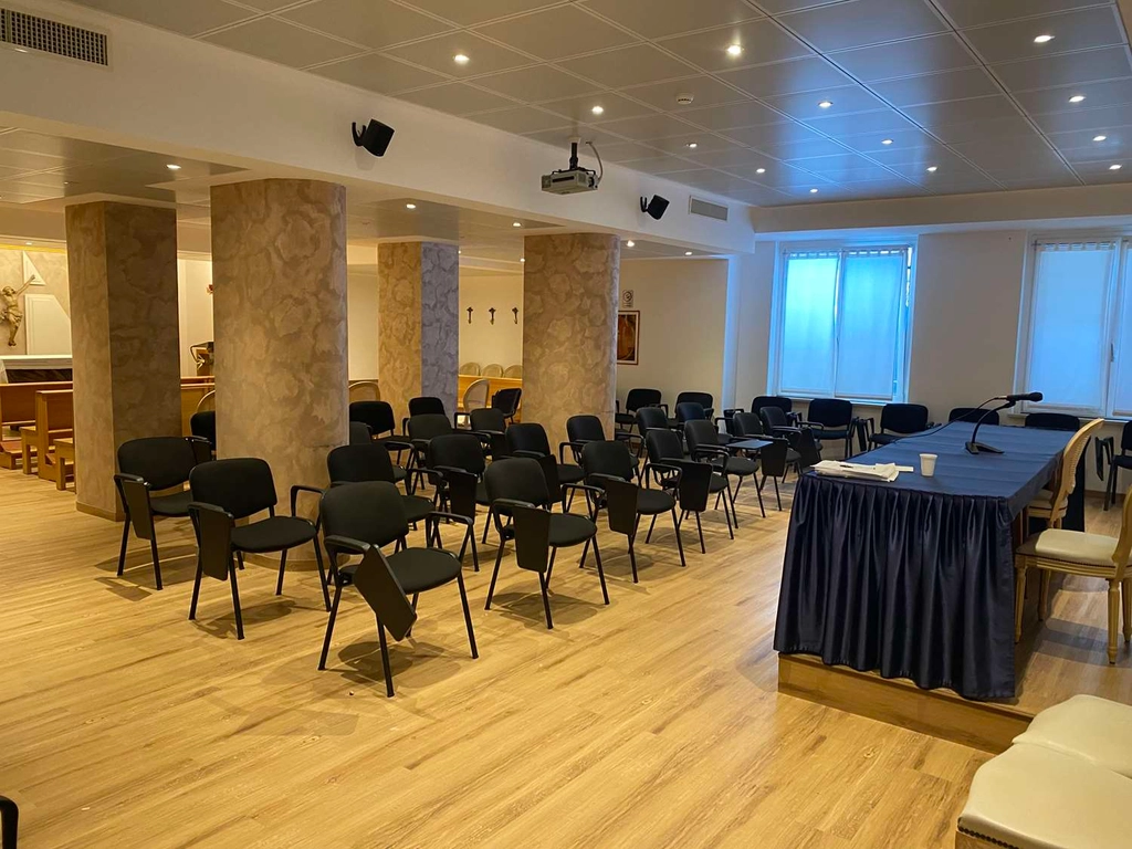 meeting room spotorno acqua novella