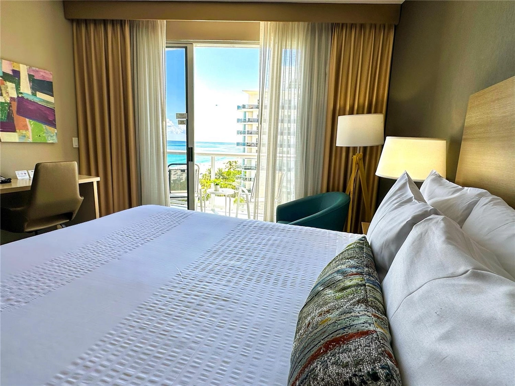 Ocean View King