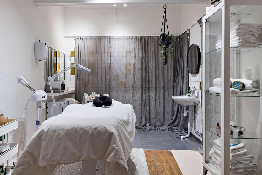 A Spa Treatment room BW Plaza hotel Eskilstuna