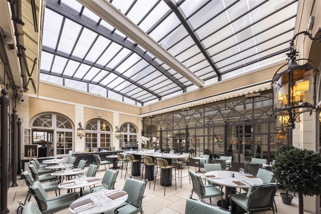 Restaurant La Cour, bistronomic spirit