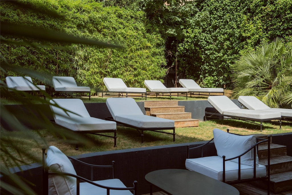 An outdoor haven of relaxation