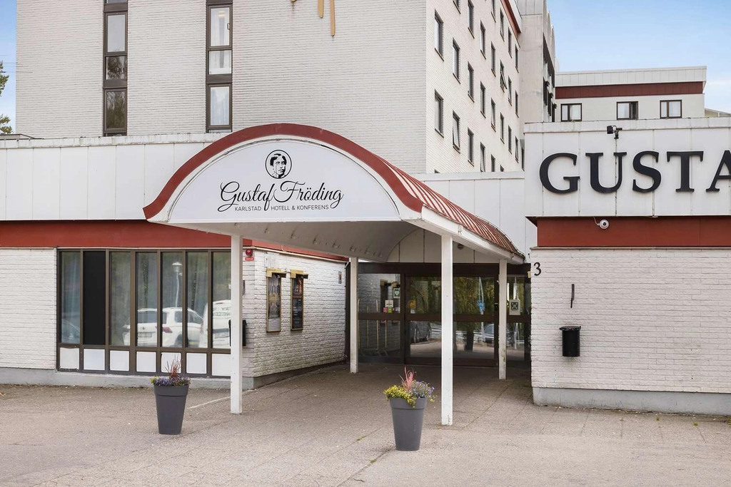 Exterior BW Gustaf Fr ding