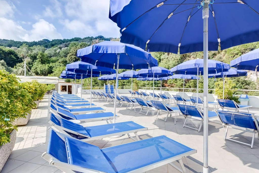 Pool Solarium