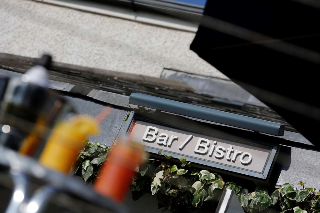 Restaurant Signage