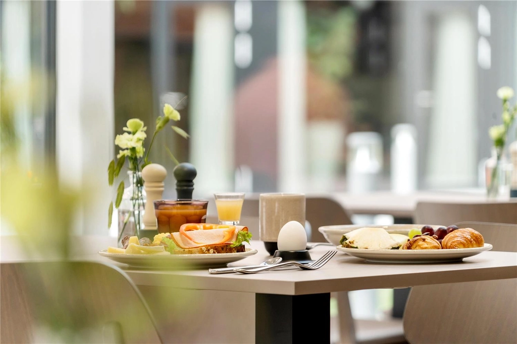 Breakfast table