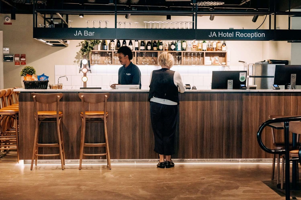 Barception Ja Hotel Karlskrona