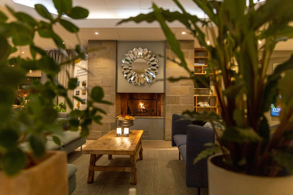 Lobby Hotell Heden