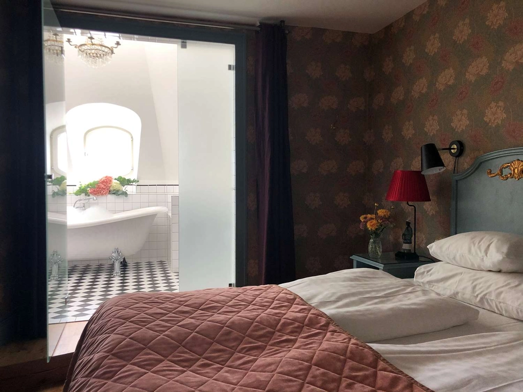 Victoria Suite
