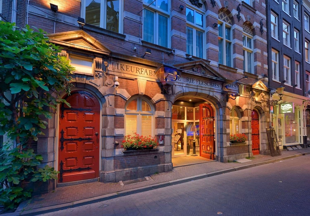 Hotel Exterior