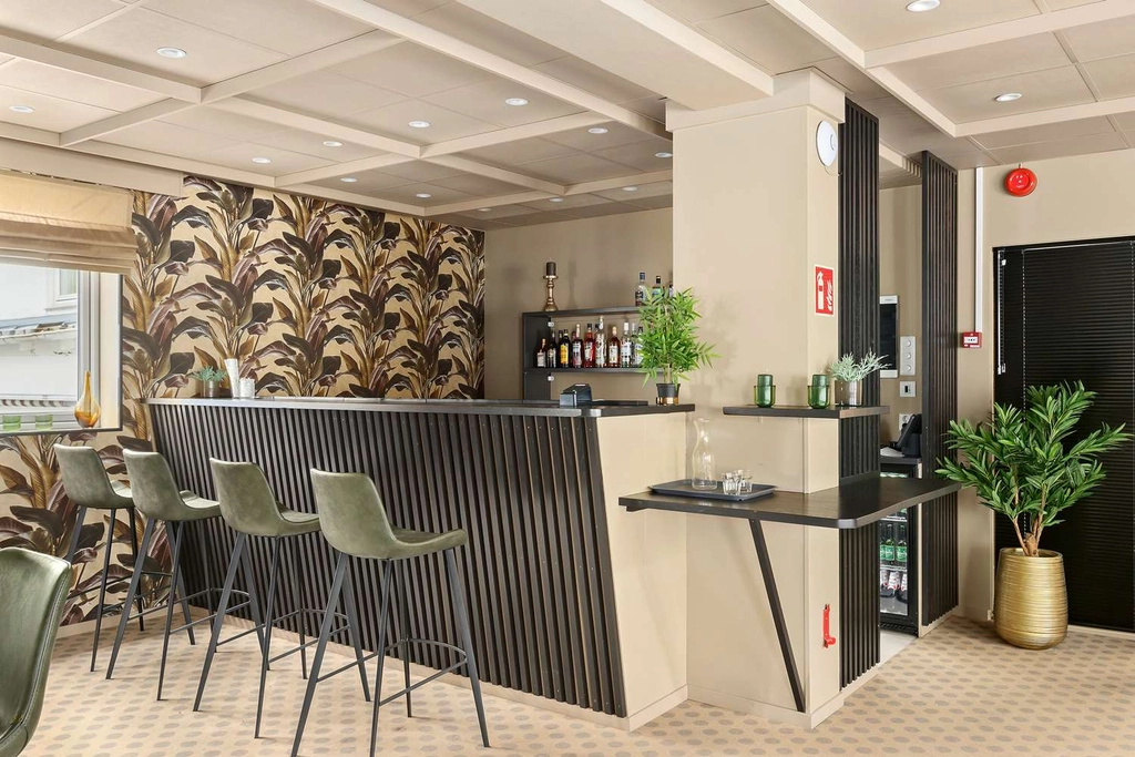 Bar/Lounge