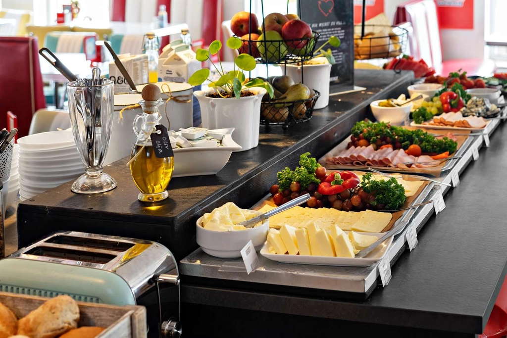 Breakfast Dahls Hotell