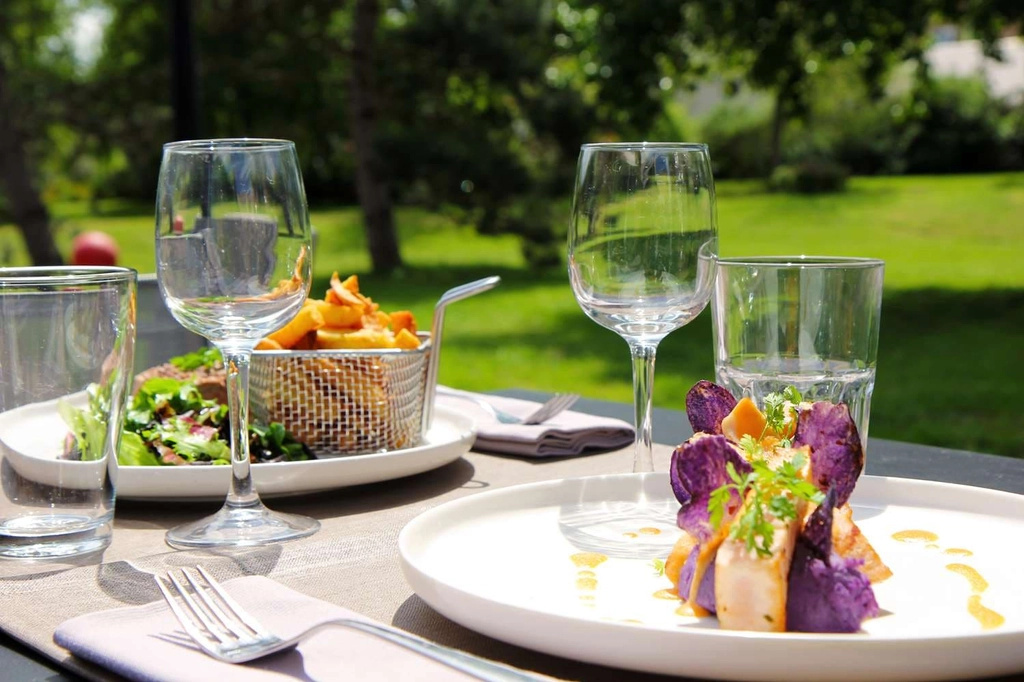 Best Western The Hotel Versailles - Terrasse